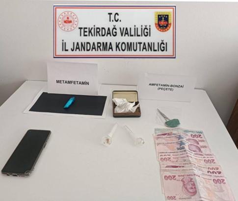 Tekirdağ’da çok sayıda uyuşturucu, silah ve makaron ele geçirildi