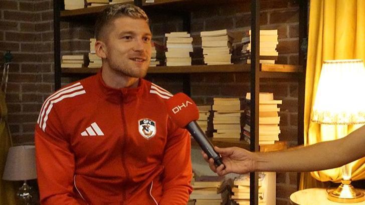 Semih Güler: Dünyanın en iyi futbolcuları ile kendini kıyaslamak güzel oluyor