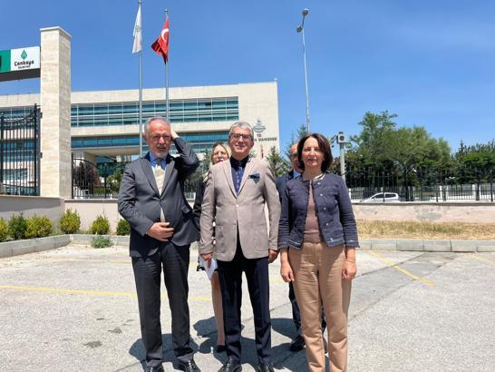 CHP'den AYM'ye 5 kanun ve 1 Cumhurbaşkanlığı kararnamesi için iptal başvurusu