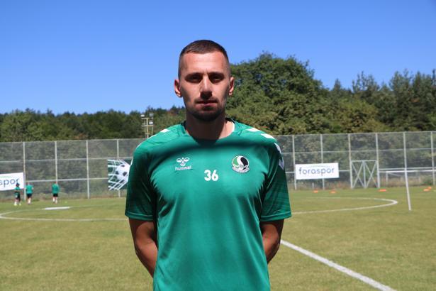 Burak Altıparmak: Süper Lig'i kovalayan bir takım olma hedefimiz var