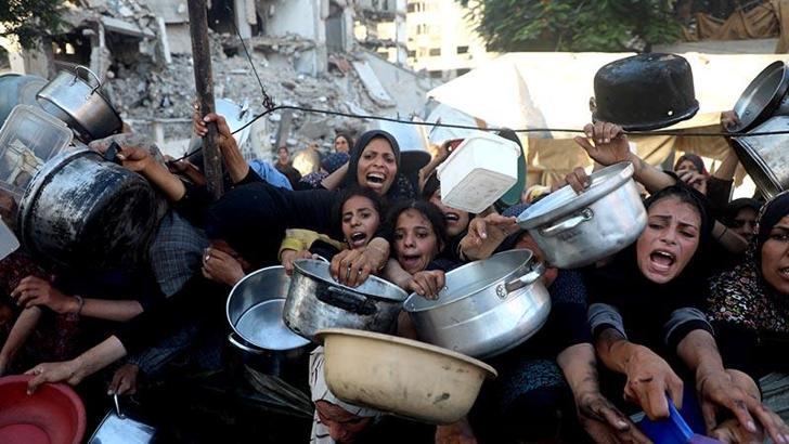 Gazze'de son 24 saatte 10 kişi açlıktan hayatını kaybetti