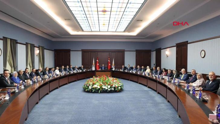 AK Parti'de MYK toplandı