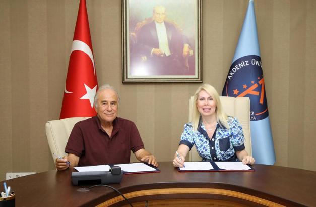 Nöroloji poliklinik inşaatına hayırsever desteği