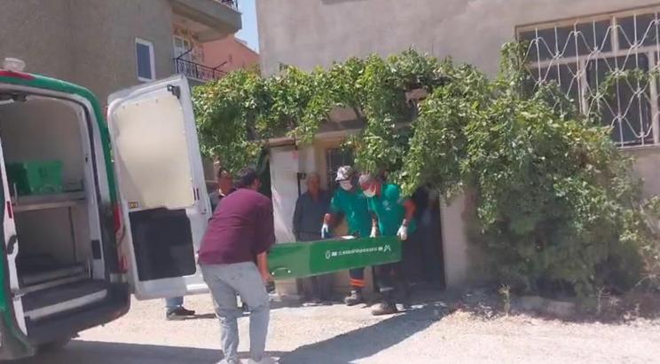 Tartıştığı annesini bıçaklayarak öldürdü