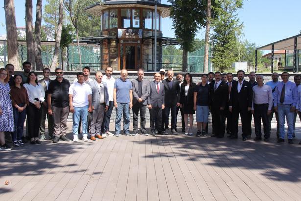 Başkan Uzun, basınla buluştu