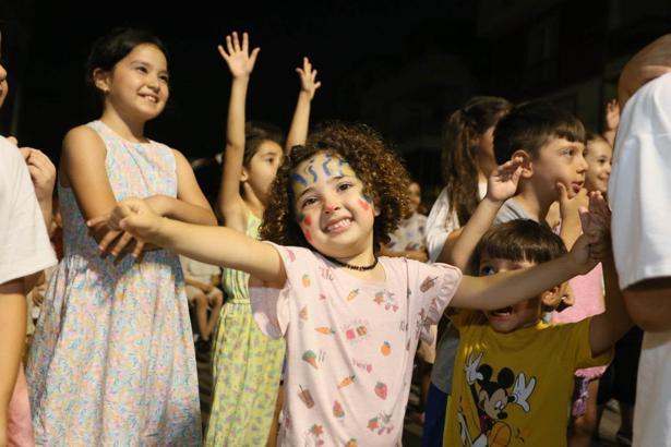 Sahne Kepez, gönülleri fethetti