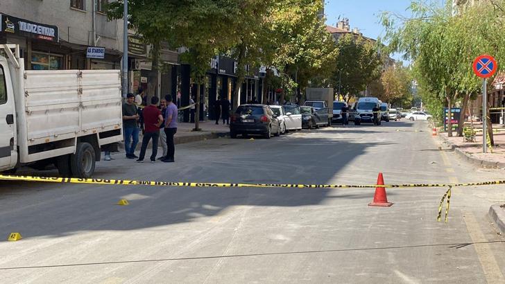 Havaya atıp açıp gelen polisi yaralayan şüpheli, vurularak etkisiz hale getirildi