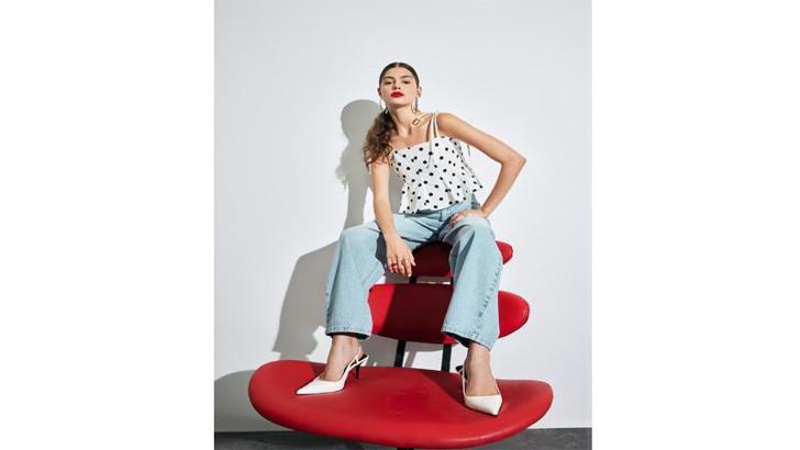 DeFacto, puantiye desenli yeni koleksiyonunu tanıttı