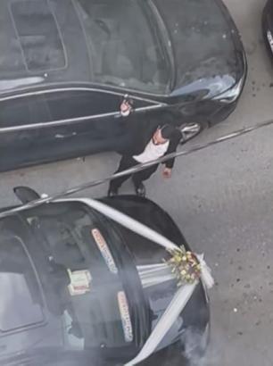 İstanbul- Gaziosmanpaşa'da düğün konvoyunda havaya ateş açtı; gözaltına alındı