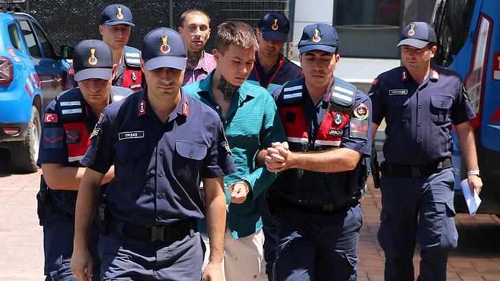 Rusların cinayetle biten kavgasında 2 şüpheli tutuklandı