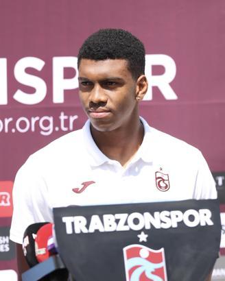 Felipe Augusto: Tek önceliğim Trabzonspor’a yardımcı olmak