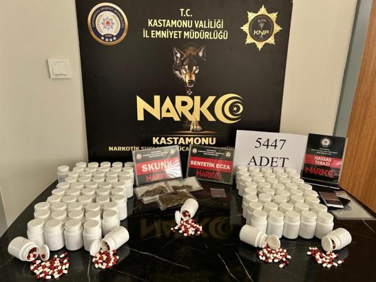 Kastamonu'da 5 bin 447 sentetik hap ele geçirildi