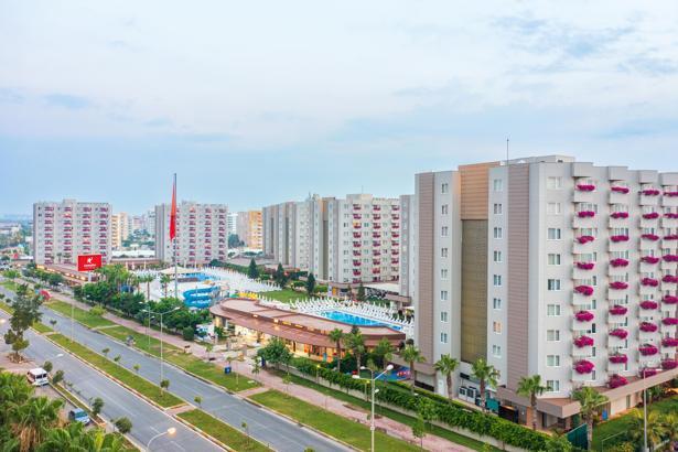 Corendon'dan Kemer'e yeni yatırım; bölgenin en büyük aquaparkı 2026'da açılıyor