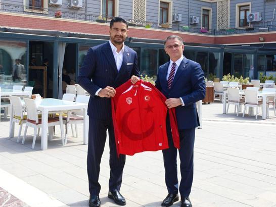 Taha Akgül: Van Valimizden, Güreş Eğitim Merkezi sözü aldık