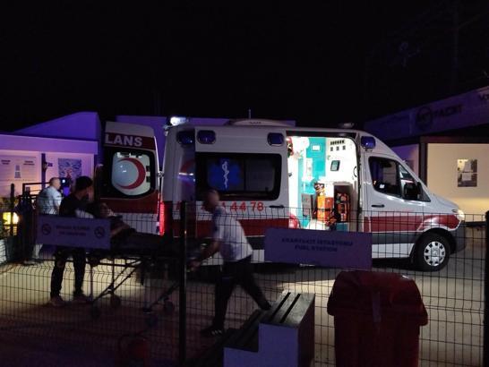 Kruvaziyerde rahatsızlanan turist, deniz ambulansıyla hastaneye ulaştırıldı