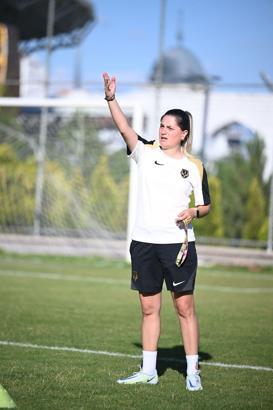 Samsunlu antrenör Merve Kurtoğlu, Şampiyonlar Ligi kadrosunda