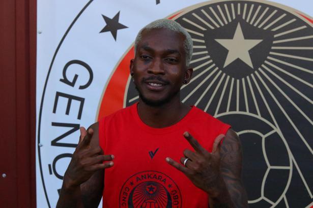 Henry Onyekuru: Futbola tekrar dönebilmek için Gençlerbirliği’ndeyim