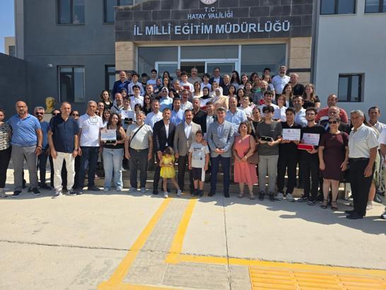 Hatay’da LGS ve YKS’de başarılı öğrenciler ödüllendirildi