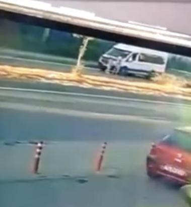 Otomobilin çarptığı Hiranur, ağır yaralandı