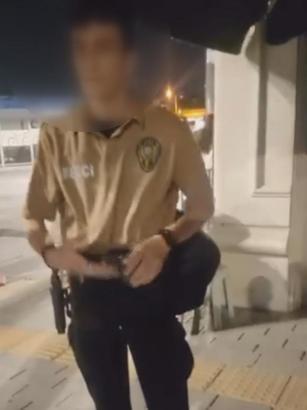 İstanbul- Bakırköy'de bekçi kılığında vatandaşlardan para toplayan şüpheli yakalandı