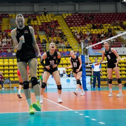 18 Yaş Altı Kız Voleybol Milli Takımı, Avrupa Gençlik Olimpik Yaz Festivali'nde şampiyon