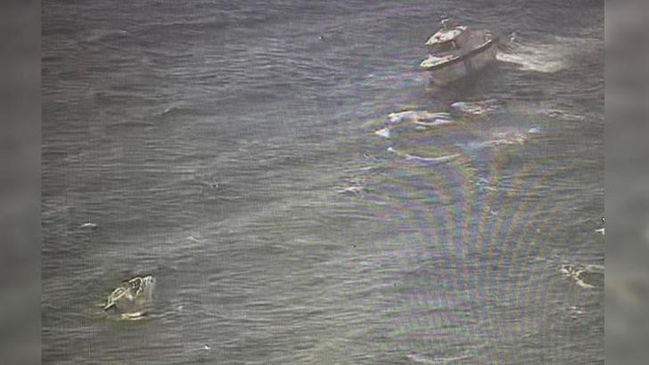 Kınalıada açıklarında tekne battı; 7 kişi kurtarıldı