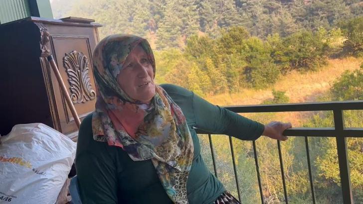 Bursa’daki yangın bölgesi dronla görüntülendi; tahliye edilen mahallelere dönüş başladı (2)