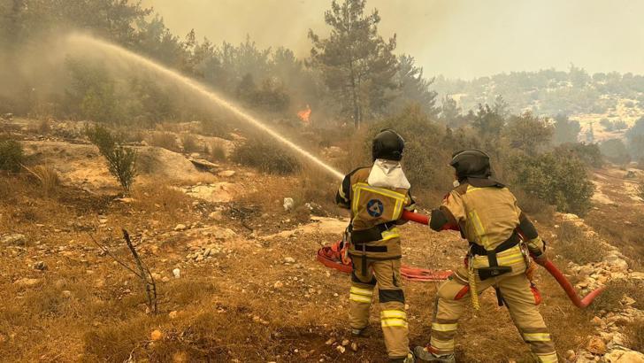 Akkuyu NGS İtfaiye Birimi, yangın söndürme çalışmalarına destek verdi