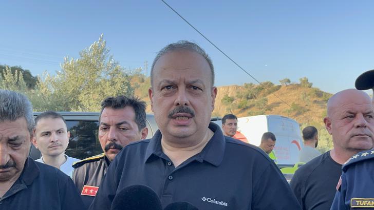 Aydın’da tarım arazisinde çıkan yangın ormana sıçradı (3)