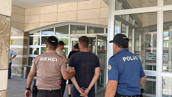 Hazır beton şantiyesinde kayan toprağın altında kalan 2 kişinin ölümüne ilişkin 2 tutuklama