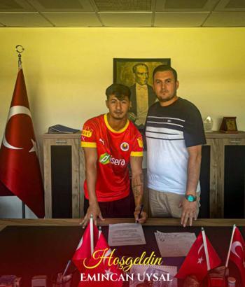 Tire 2021'den iki takviye