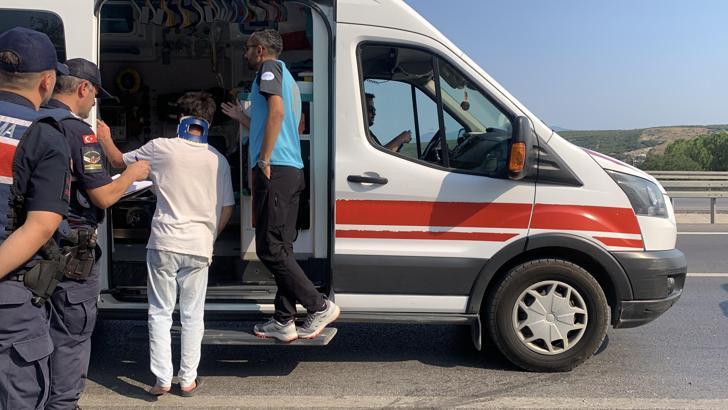 İzmit'te otomobil takla attı: 4 yaralı