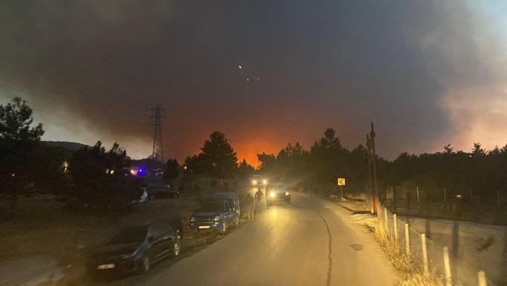 Karabük'te orman yangınlarına müdahale sürerken yeni bir yangın çıktı