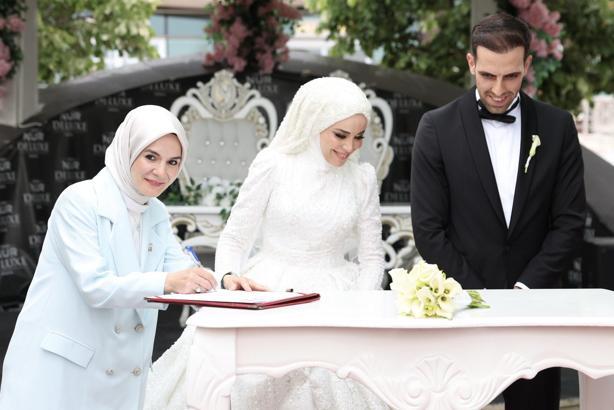 Bakan Göktaş: Aile ve Gençlik Fonu'na 142 bin 539 çift başvurdu