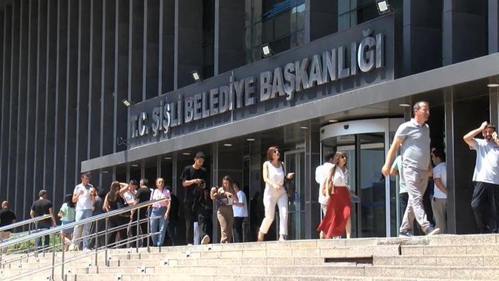 Şişli Tapu Müdürlüğü’nde 'yangın' paniği