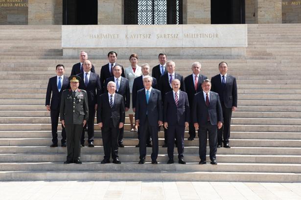 Kazakistan Cumhurbaşkanı Tokayev, Anıtkabir’i ziyaret etti