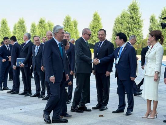 Cumhurbaşkanı Erdoğan, Kazakistan Cumhurbaşkanı Tokayev'i resmi törenle karşıladı