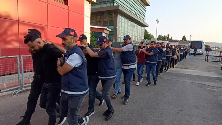 Gaziantep'te kurşunlama olaylarına karışan 15 şüpheli adliyede