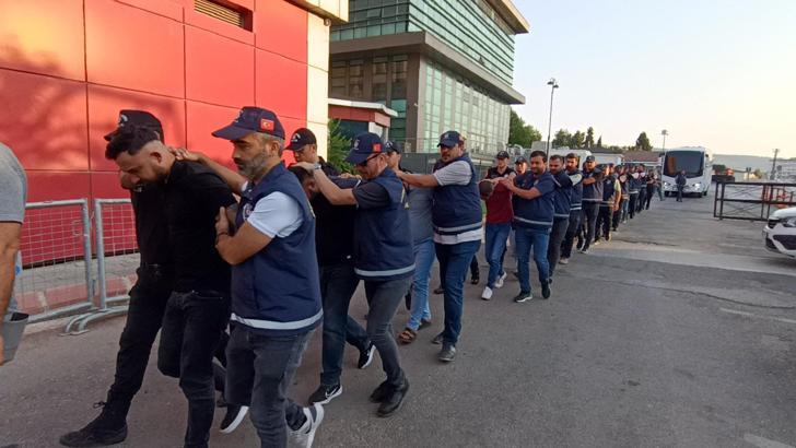 Gaziantep'te kurşunlama olaylarına karışan 15 şüpheli adliyede