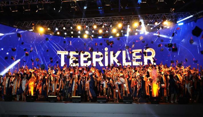 İEÜ, mezun memnuniyeti açısından ilk 10'da