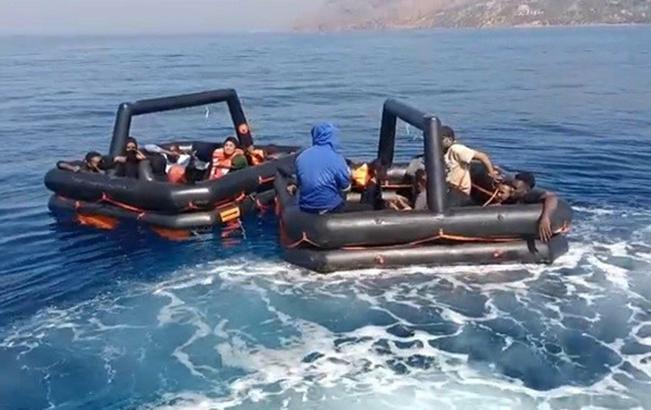 Çanakkale'de Yunan unsurlarının geri ittiği 19 kaçak göçmen kurtarıldı