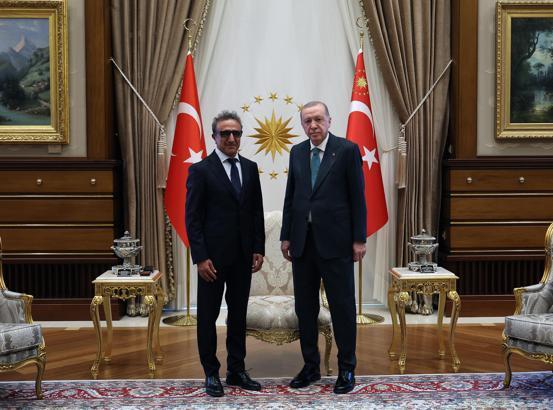 Cumhurbaşkanı Erdoğan, iş insanı Ulukaya'yı kabul etti