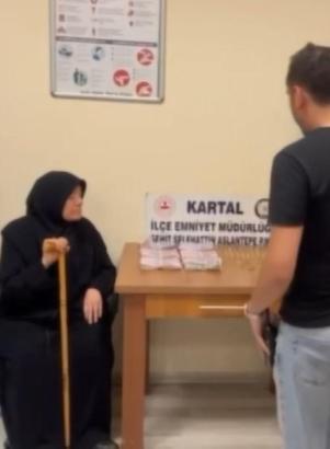 İstanbul- Kartal'da kendilerini polis olarak tanıtıp dolandırdılar: 2 gözaltı