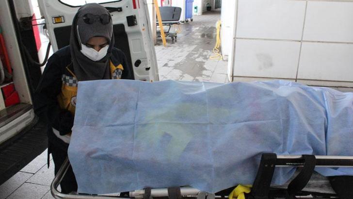 Minibüs ile duvar arasında sıkışan çırak yaralandı