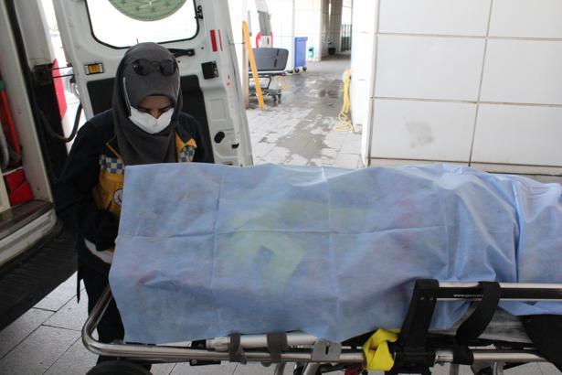 Minibüs ile duvar arasında sıkışan çırak yaralandı