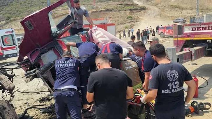 Freni patlayan vinç uçuruma yuvarlandı; 2 ağır yaralı