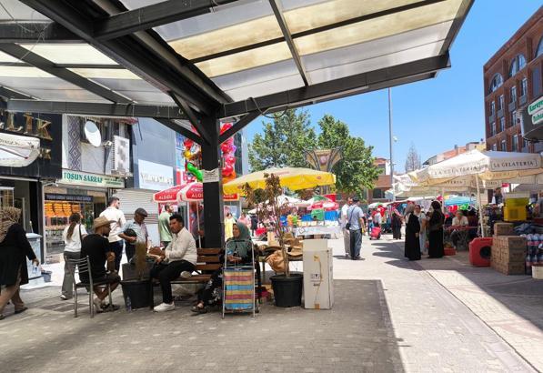 Emirdağ'da gurbetçi yoğunluğu