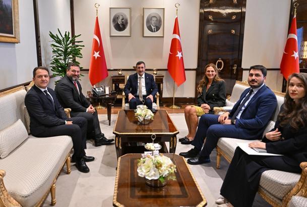 Cevdet Yılmaz, Kaspi.kz CEO’su ve Hepsiburada Yönetim Kurulu Başkanı Mikheil Lomtadze’yi kabul etti