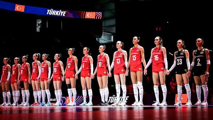 Filenin Sultanları hazırlık kampı için Antalya'ya gitti