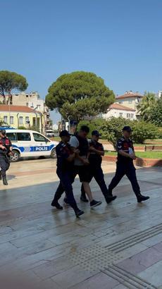 Motosikletlinin öldüğü kazada, kaçan kamyonet sürücüsü yakalandı